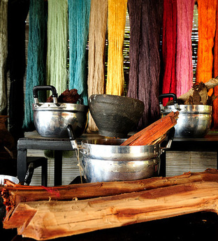 weaving luang prabang